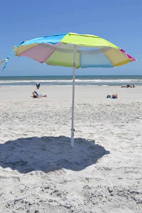 CXRCY Beach Umbrella Sand Anchor,Heavy Duty Metal Beach Umbrella Holder-Stands-Sand Grass Auger with Carry Bag,One Size Fits All for Strong Winds 