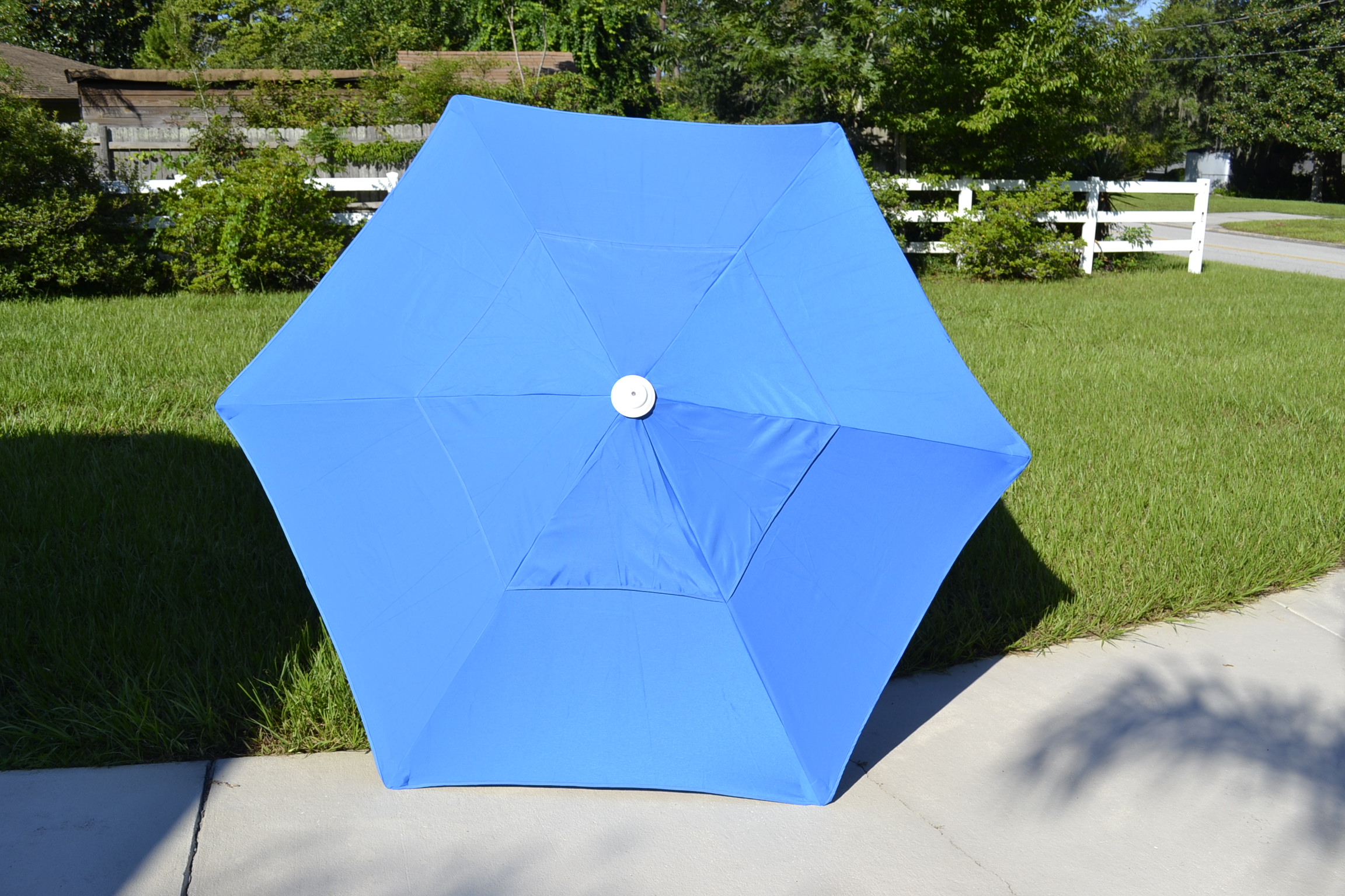 affordable beach umbrella