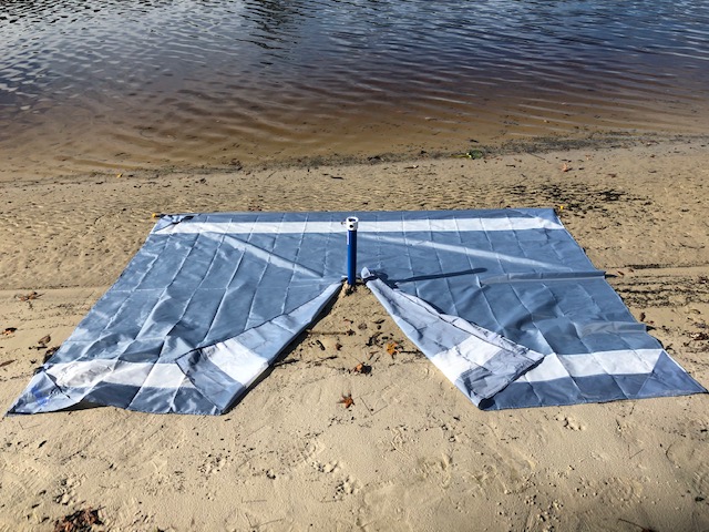 Beach Mat With Hole In Middle
